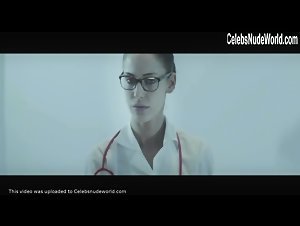 Jessica Lowndes in Deja Vu (music video) (2016) 20