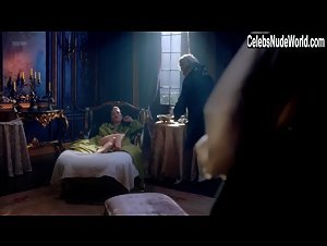 Claire Sermonne in Outlander (series) (2014) 3