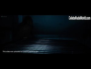 Elisabeth Hower in Escape Room (2017) 12