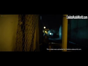 Elisabeth Hower in Escape Room (2017) 15