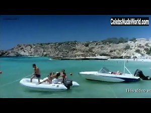 Adriana Dominguez Beach , boobs In El sueno de Ibiza (2002) 11