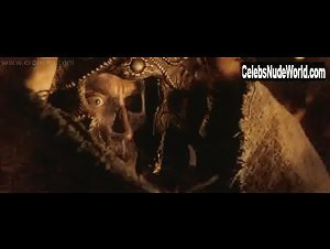 Aysun Aptulova in Conan the Barbarian (2011) 14