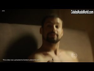 Fernanda Nizatto in O Cacador S01e07 (series) (2014) 18