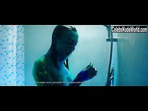 Ella Rumpf nude, shower scene in Grave (2016) 7