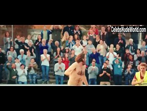 Eliane Iten nude, public scene in Flitzer (2017) 3