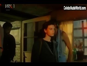 Ecija Ojdanic in Isprani (1995) 1