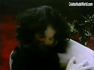 Delia Casanova in El apando (1976) 12
