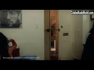 Delia Sepulcre-Nativi in Une vie violente (2017) 15