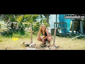 Candice Ford bikini, hot scene in Five (2016) 7