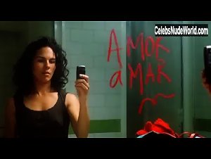 Carla Chambel in 98 Octanas (2006) 7