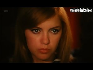 Dany Carrel in La prisonniere (1968) 4