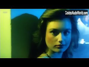 Catarina Raacke in Loft (1985) 1