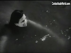 Hedy Lamarr nude , boobs scene in Ekstase (1933) 6