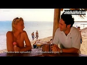 Isabelle Alexis in Les gens en maillot de bain ne sont pas (forcement) superficiels (2001) 10