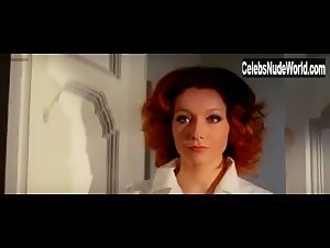 Jane Garret in La bestia uccide a sangue freddo (1971) 1