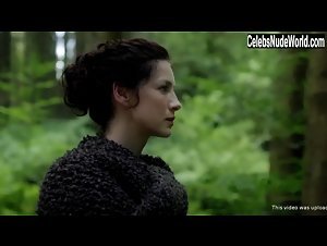 Laura Donnelly in Outlander (series) (2014) 12