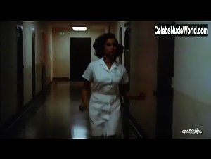 Lynne Guthrie in Night Call Nurses (1972) 7