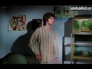 Me Me Lai in Au Pair Girls (1972) 9