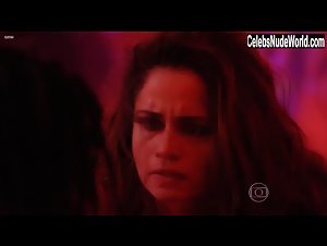 Nanda Costa in O Cacador (series) (2014) 18