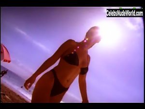 Nina Kolbe in Maui Heat (1996) 1