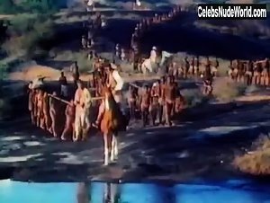 Octavia Thengeni in Slavers (1978) 15
