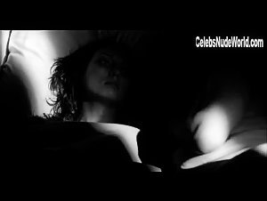 Oksana Borbat in Duburys (2009) 20