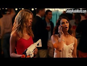 Rachelle Van Dijk in Total Frat Movie (2016) 19