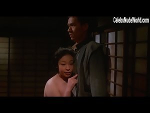 Shino Ikenami in Ushimitsu no mura (1983) 15