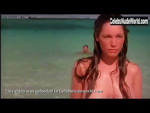 Kelly Brook Nude Survival Island&sol;Three Skinny Dipping 20