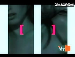 Amerie Rogers Sexy scene in Maxim Hot 100 '06 14