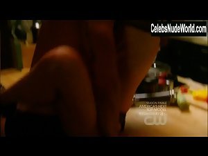 Ashlee Simpson-Wentz underwear, Sexy scene in Melrose Place (2009-2010) 20