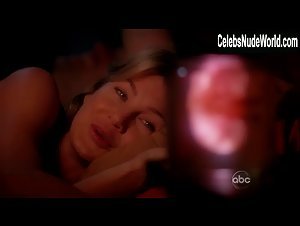 Ellen Pompeo Sexy scene in Grey's Anatomy (2005-2021) 3