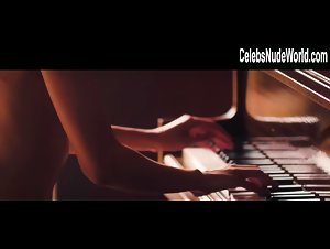 Edita Vilkevičiūtė nude , playing piano scne in Persona (2017) 13