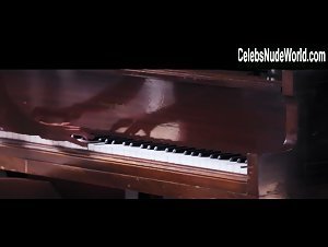 Edita Vilkevičiūtė nude , playing piano scne in Persona (2017) 3