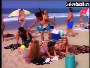 Cindy Margolis bikini, Sexy scene in Baywatch (1989-2003) 13