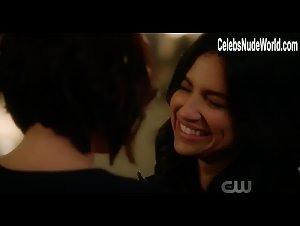 Chyler Leigh, Floriana Lima Sexy, lesbian scene in Supergirl (2015-2021) 19