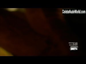 Gabrielle Union underwear, Sexy scene in Being Mary Jane (2013-2019) 3