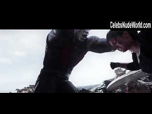 Gina Carano Sexy scene in Deadpool (2016) 17