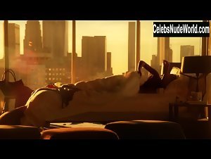 Gabrielle Union Sexy scene in L.A.'s Finest (2019-2020) 5