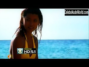 Grace Park Bouncing boobs , Cleavage scene in Hawaii Five-0 (2010-2020) 2