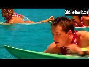 Grace Park Swimsuit , Outdoor scene in Hawaii Five-0 (2010-2020) 3