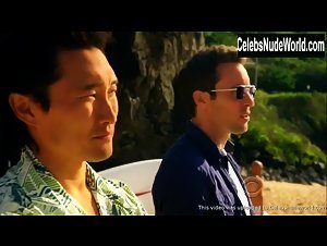 Grace Park Wet , Great Butt scene in Hawaii Five-0 (2010-2020) 11