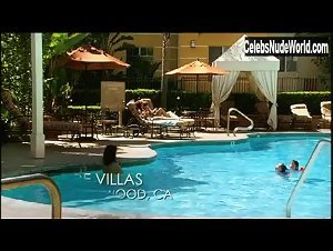 Heidi Montag Blonde , Poolside scene in The Hills (2006-2010) 1