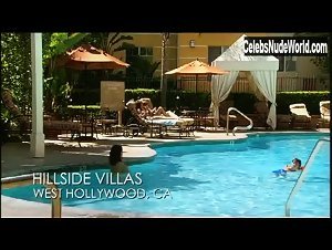 Heidi Montag Blonde , Poolside scene in The Hills (2006-2010) 2