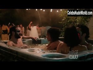 Jenna Dewan, Olena Medwid bikini, Sexy scene in No Tomorrow (2016-2017) 17