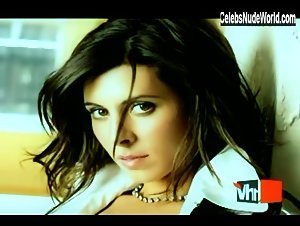 Jamie-Lynn Sigler Sexy scene in Maxim Hot 100 '06 13