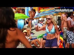 Kristin Cavallari, Sophie Monk, Amy Poehler, Jana Kramer Beach , Babes scene in Spring Breakdown (2009) 19