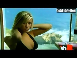 Kristin Cavallari bikini, Sexy scene in Maxim Hot 100 '06 2
