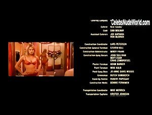 Kristy Hinze underwear, Sexy scene in Boys and Girls (2000) 3