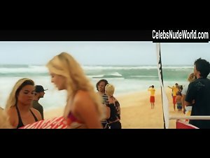 Lorraine Nicholson, Sonya Balmores Sexy, bikini scene in Soul Surfer (2011)